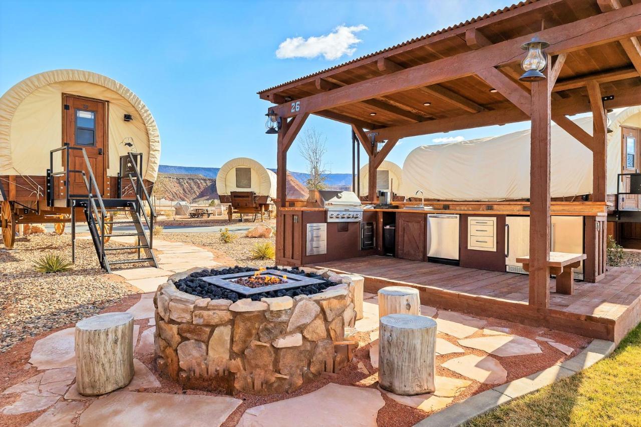 Zion White Bison Glamping & Rv Resort Virgin Exterior photo