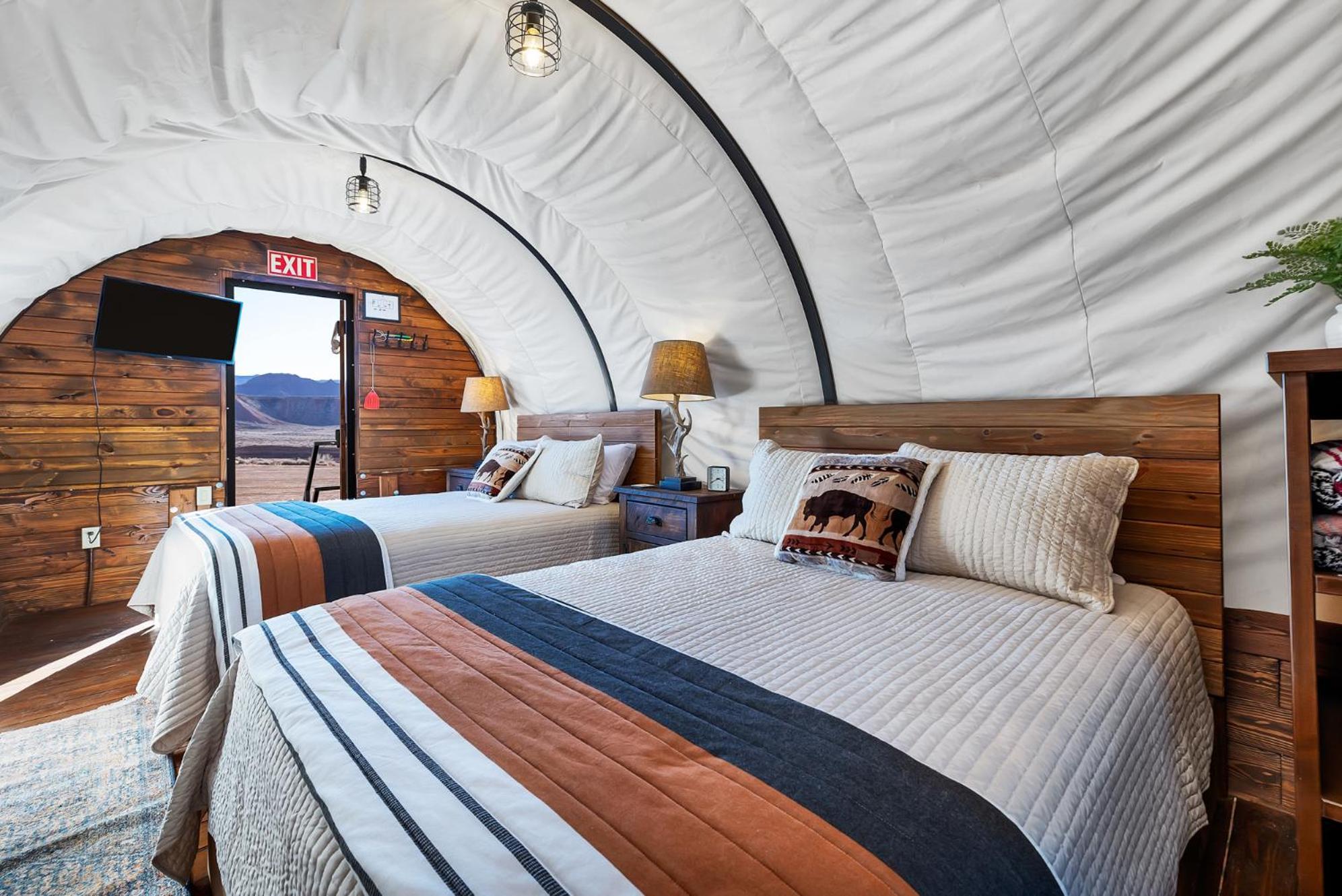 Zion White Bison Glamping & Rv Resort Virgin Exterior photo